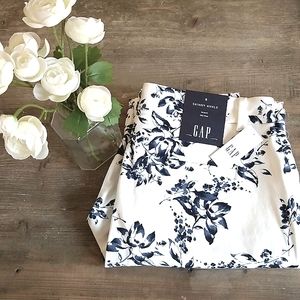 *SOLD* Gap Floral Ankle Jeans